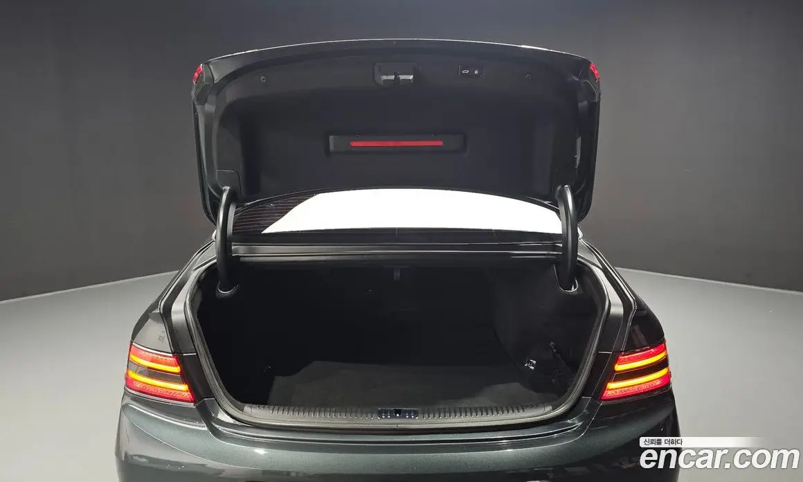 Genesis G90 2019 3.8 автомат (гидро), фото 26 Genesis G90 2019 3.8 автомат (гидро), фото 26