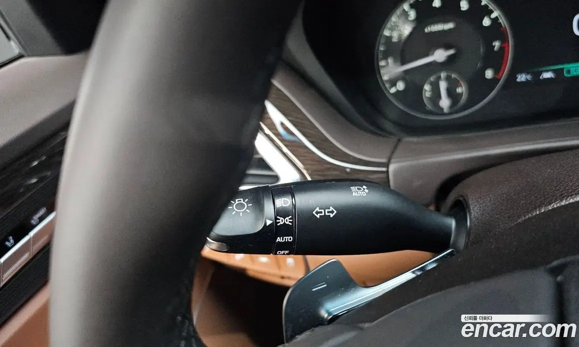 Genesis G90 2019 3.8 автомат (гидро), фото 33 Genesis G90 2019 3.8 автомат (гидро), фото 33