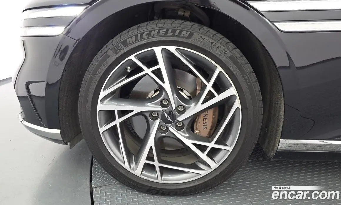Genesis G90 2023 3.5 автомат (гидро), фото 5 Genesis G90 2023 3.5 автомат (гидро), фото 5