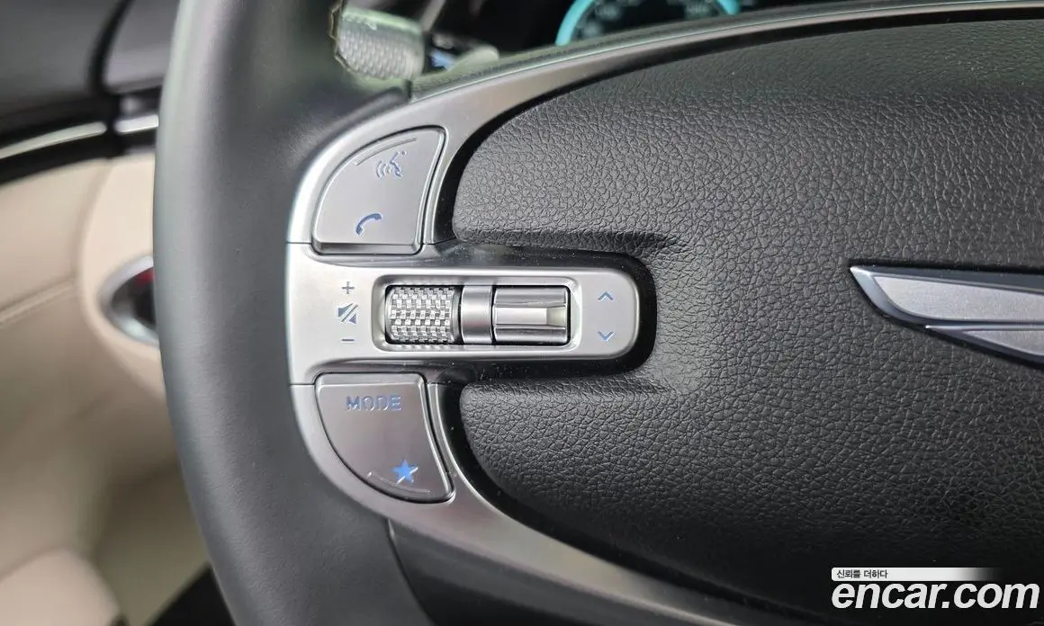 Genesis GV70 2022 2.5 автомат (гидро), фото 21