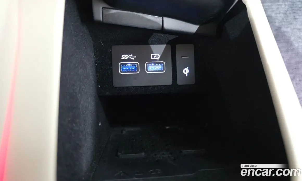 Genesis GV70 2022 2.5 автомат (гидро), фото 28