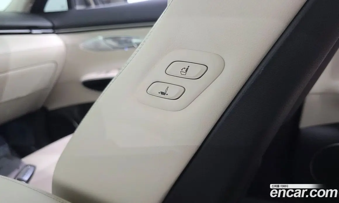 Genesis GV70 2022 2.5 автомат (гидро), фото 33