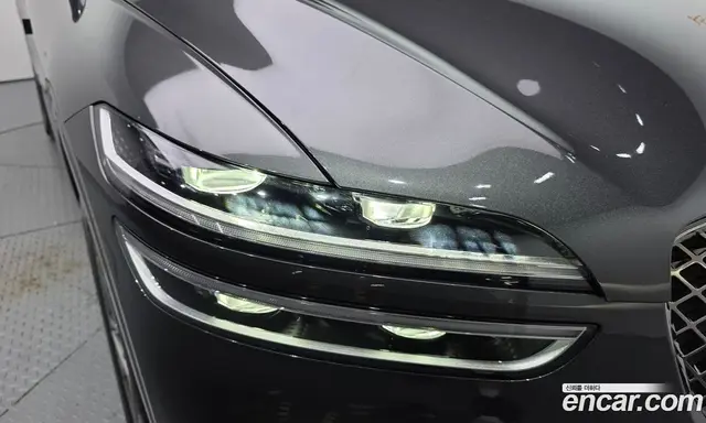 Genesis GV70 2022 2.5 автомат (гидро), миниатюра 8