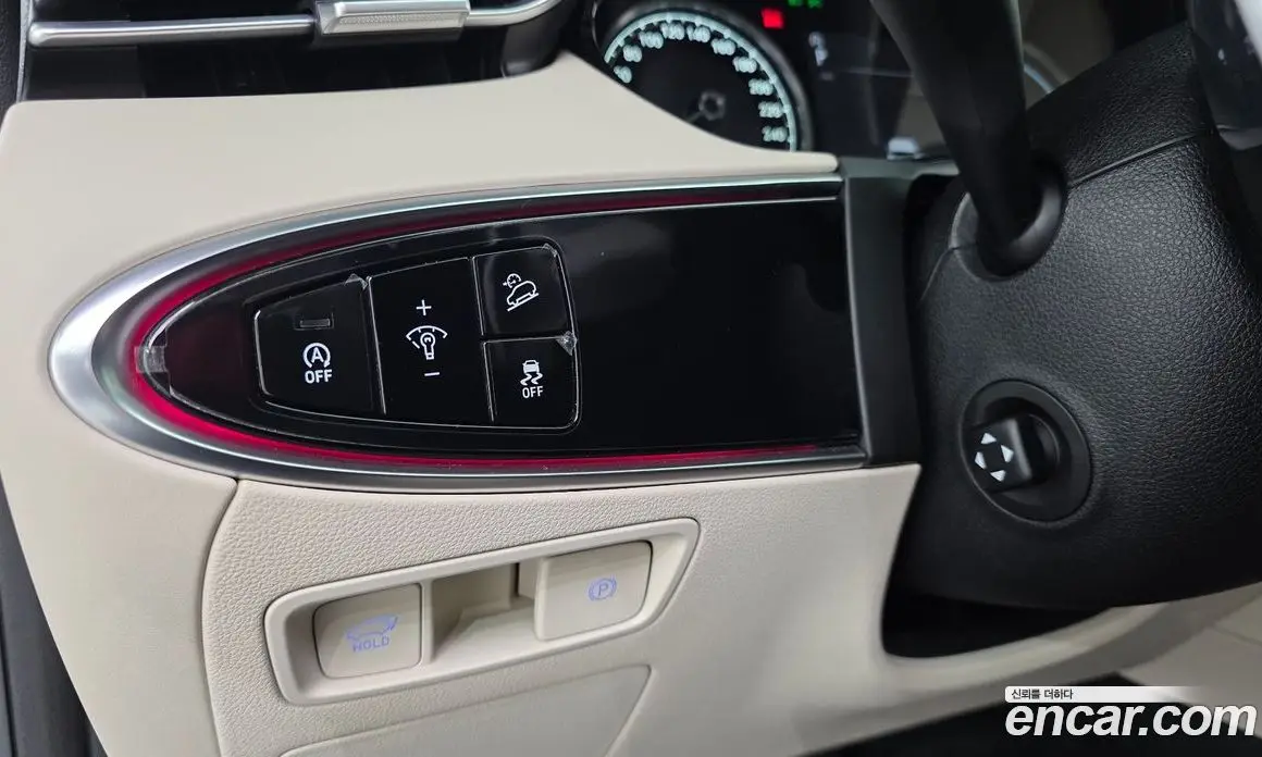 Genesis GV70 2022 2.2 автомат (гидро), фото 17 Genesis GV70 2022 2.2 автомат (гидро), фото 17