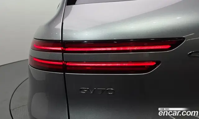 Genesis GV70 2022 2.2 автомат (гидро), миниатюра 8 Genesis GV70 2022 2.2 автомат (гидро), миниатюра 8