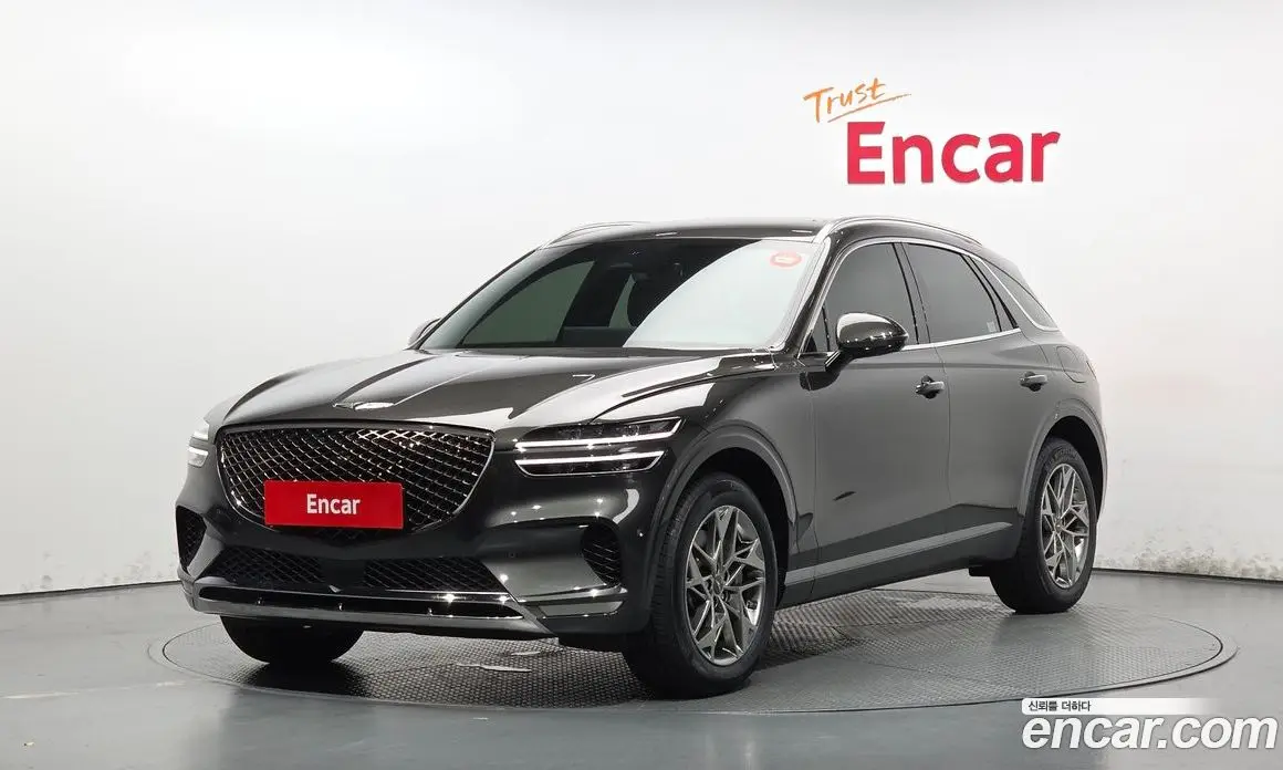 Genesis GV70 2024 2.5 автомат (гидро), фото 1 Genesis GV70 2024 2.5 автомат (гидро), фото 1