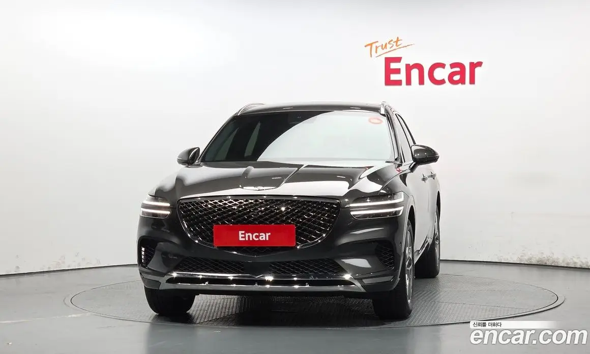 Genesis GV70 2024 2.5 автомат (гидро), фото 3 Genesis GV70 2024 2.5 автомат (гидро), фото 3