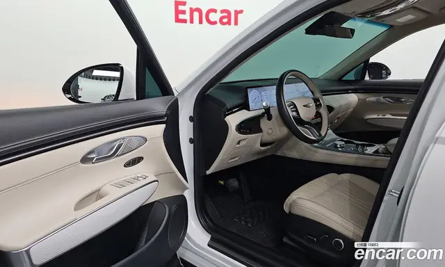 Genesis GV70 2025 2.5 автомат (гидро), миниатюра 12