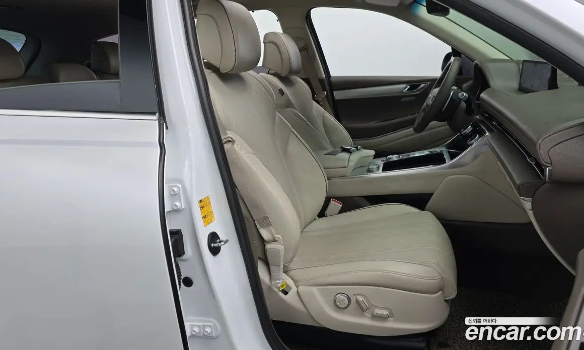 Genesis GV80 2020 3.0 автомат (гидро), фото 16 Genesis GV80 2020 3.0 автомат (гидро), фото 16