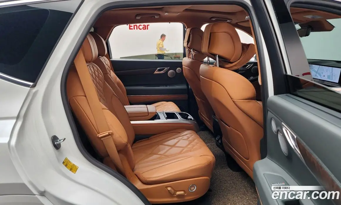 Genesis GV80 2024 2.5 автомат (гидро), фото 17 Genesis GV80 2024 2.5 автомат (гидро), фото 17