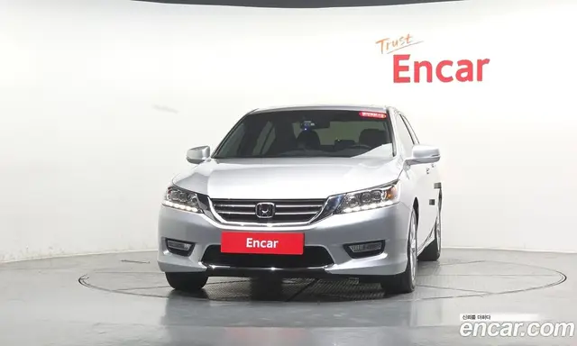 Honda Accord 2013 2.4 автомат (гидро), миниатюра 2