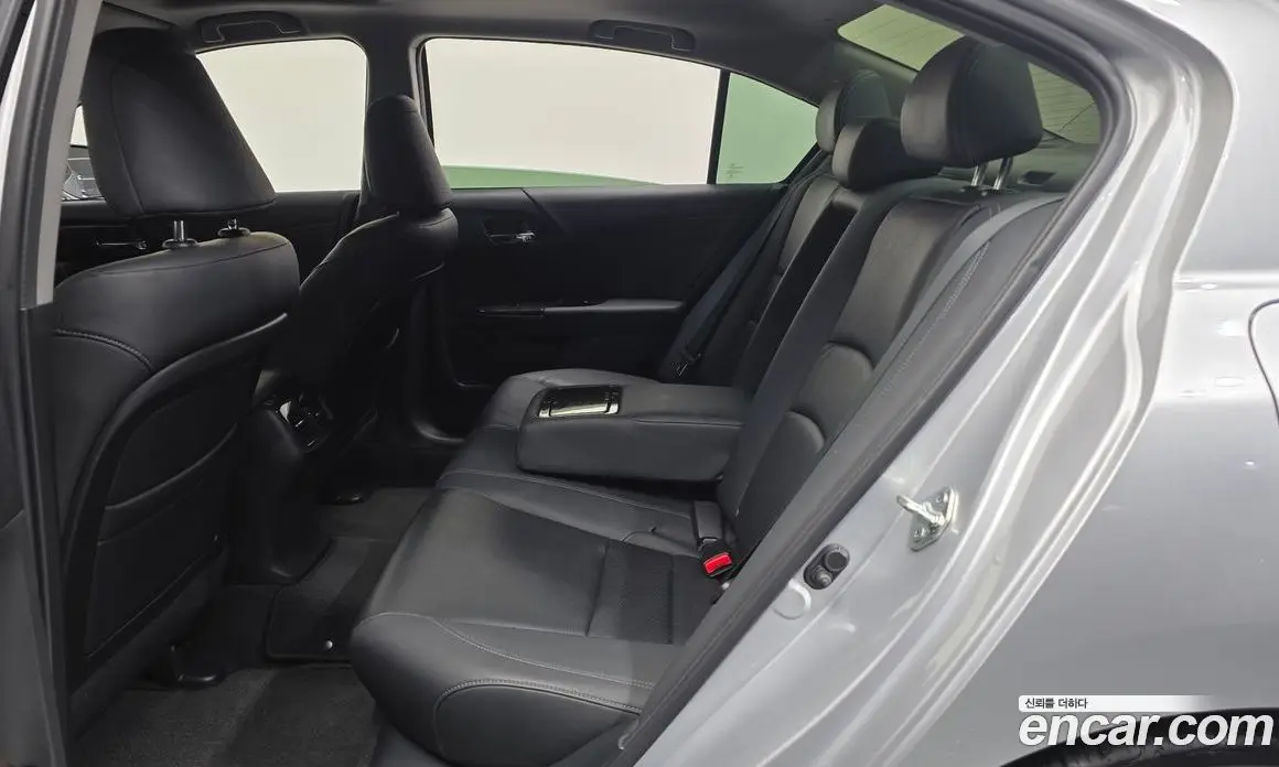 Honda Accord 2013 2.4 автомат (гидро), фото 17