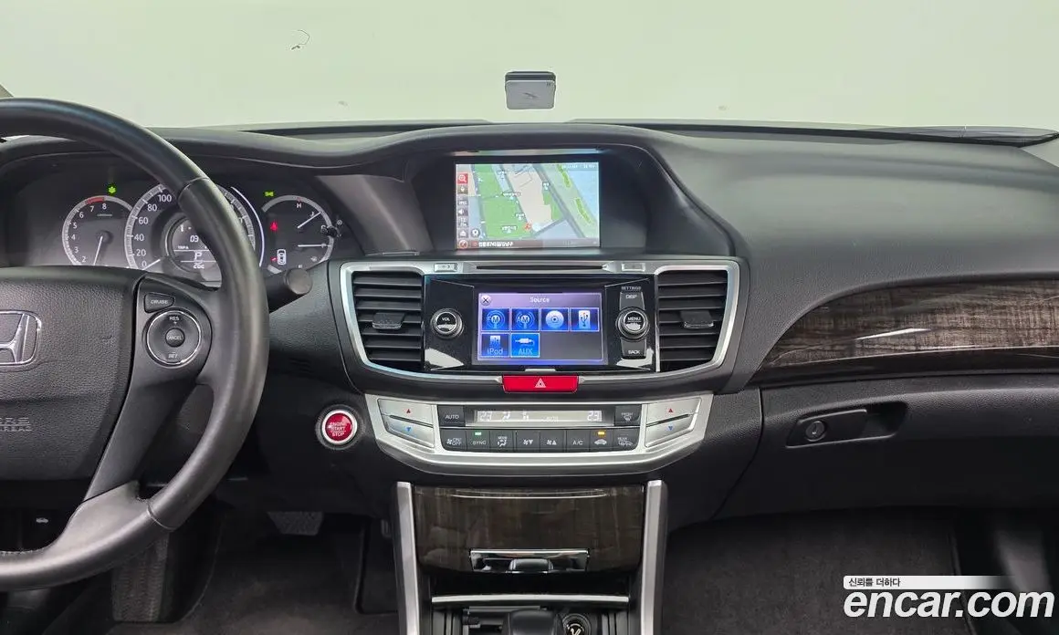 Honda Accord 2013 2.4 автомат (гидро), фото 19