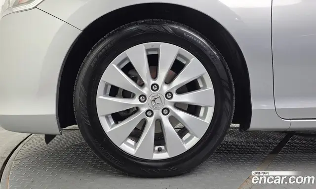 Honda Accord 2013 2.4 автомат (гидро), миниатюра 4
