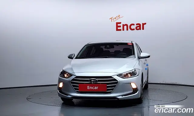 Hyundai Avante 2015 1.6 автомат (гидро), миниатюра 3 Hyundai Avante 2015 1.6 автомат (гидро), миниатюра 3
