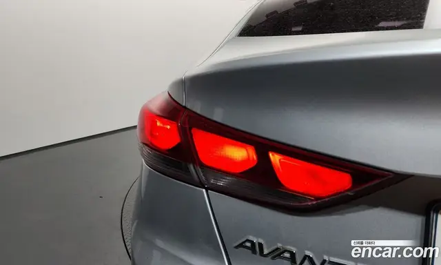 Hyundai Avante 2015 1.6 автомат (гидро), миниатюра 9 Hyundai Avante 2015 1.6 автомат (гидро), миниатюра 9