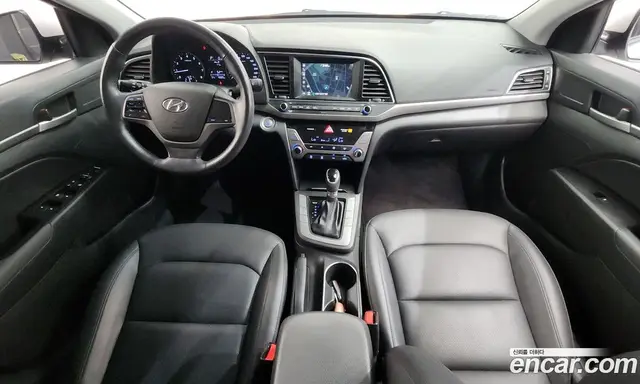 Hyundai Avante 2015 1.6 автомат (гидро), миниатюра 10 Hyundai Avante 2015 1.6 автомат (гидро), миниатюра 10