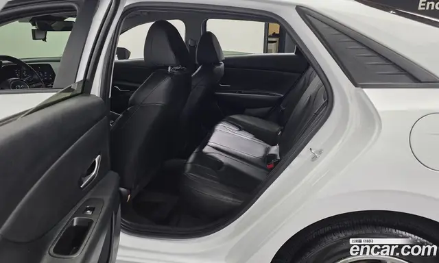 Hyundai Avante 2022 1.6 автомат (гидро), миниатюра 11 Hyundai Avante 2022 1.6 автомат (гидро), миниатюра 11
