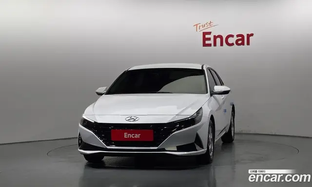 Hyundai Avante 2022 1.6 автомат (гидро), миниатюра 3 Hyundai Avante 2022 1.6 автомат (гидро), миниатюра 3