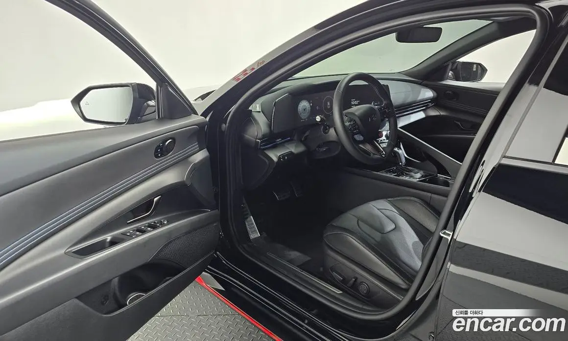 Hyundai Avante 2025 2.0 автомат (гидро), фото 13