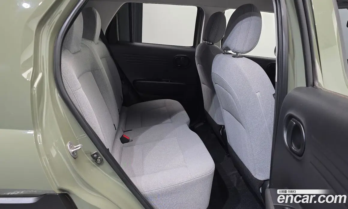 Hyundai Casper 2022 1.0 автомат (гидро), фото 17