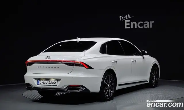 Hyundai Grandeur 2022 2.5 автомат (гидро), миниатюра 2 Hyundai Grandeur 2022 2.5 автомат (гидро), миниатюра 2