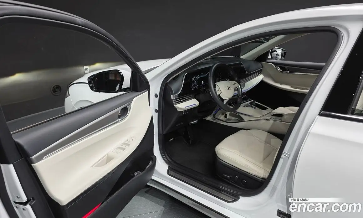 Hyundai Grandeur 2022 2.5 автомат (гидро), фото 13 Hyundai Grandeur 2022 2.5 автомат (гидро), фото 13
