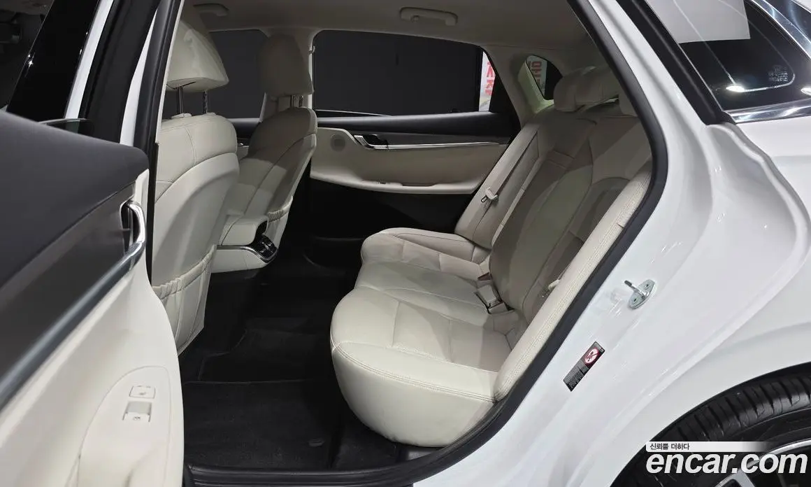 Hyundai Grandeur 2022 2.5 автомат (гидро), фото 18 Hyundai Grandeur 2022 2.5 автомат (гидро), фото 18