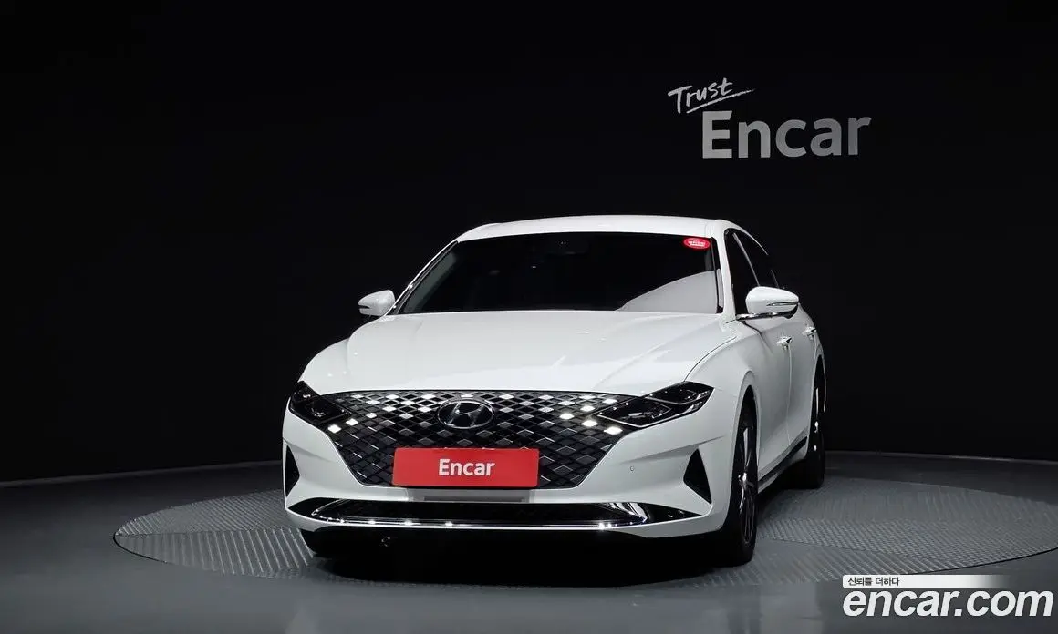 Hyundai Grandeur 2022 2.5 автомат (гидро), фото 3 Hyundai Grandeur 2022 2.5 автомат (гидро), фото 3