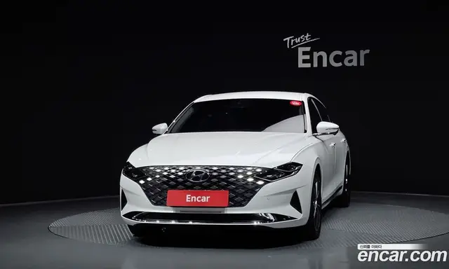 Hyundai Grandeur 2022 2.5 автомат (гидро), миниатюра 3 Hyundai Grandeur 2022 2.5 автомат (гидро), миниатюра 3