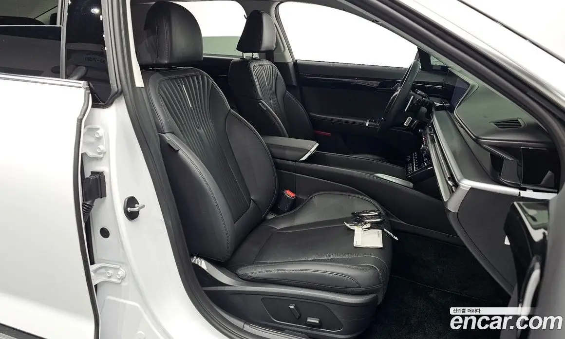 Hyundai Grandeur 2024 1.6 автомат (гидро), фото 11