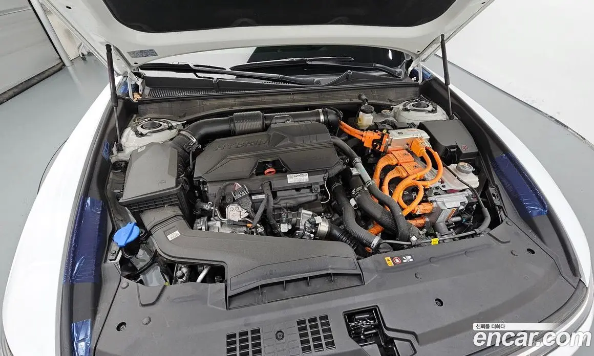 Hyundai Grandeur 2024 1.6 автомат (гидро), фото 6
