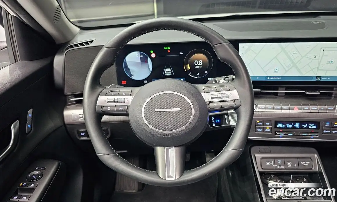 Hyundai Kona 2023 1.6 автомат (гидро), фото 19