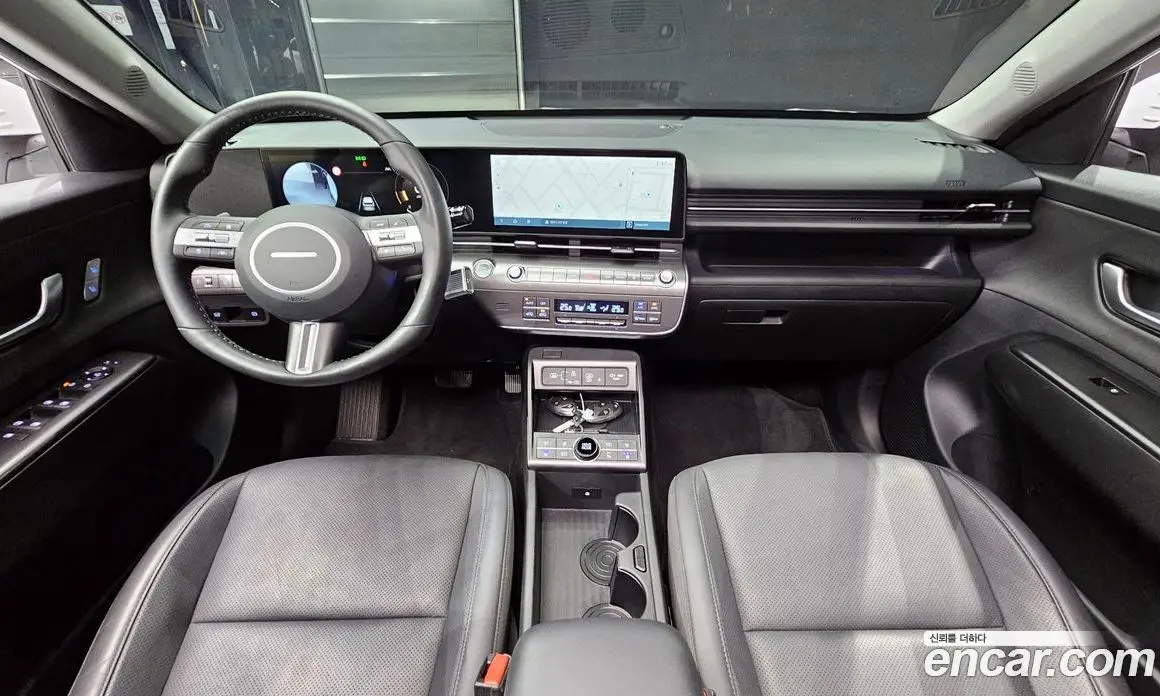 Hyundai Kona 2023 1.6 автомат (гидро), фото 10