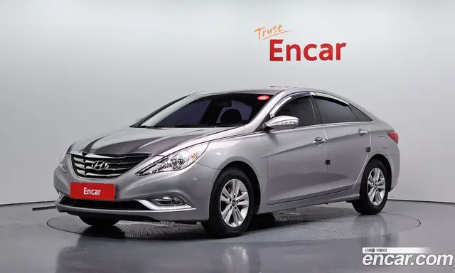Hyundai Sonata 2010 2.0 автомат (гидро), миниатюра 1 Hyundai Sonata 2010 2.0 автомат (гидро), миниатюра 1