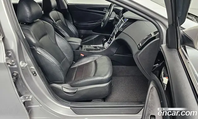 Hyundai Sonata 2010 2.0 автомат (гидро), миниатюра 11 Hyundai Sonata 2010 2.0 автомат (гидро), миниатюра 11