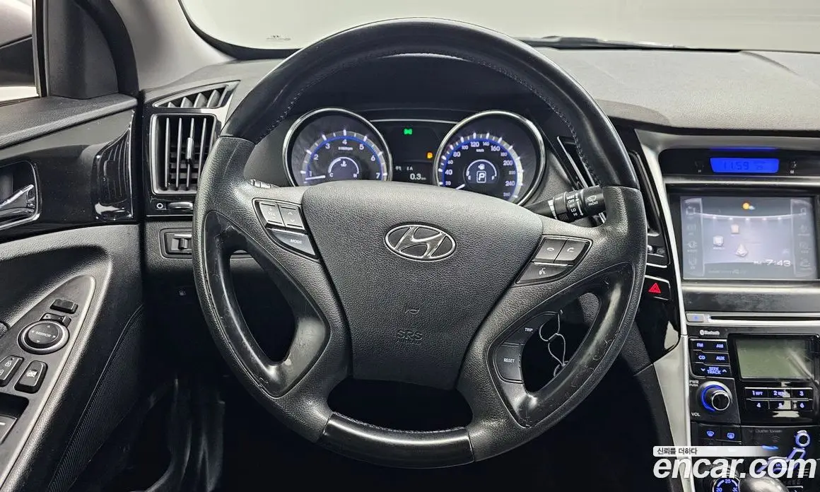 Hyundai Sonata 2010 2.0 автомат (гидро), фото 13 Hyundai Sonata 2010 2.0 автомат (гидро), фото 13
