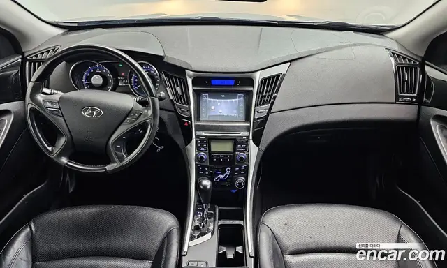 Hyundai Sonata 2010 2.0 автомат (гидро), миниатюра 7 Hyundai Sonata 2010 2.0 автомат (гидро), миниатюра 7