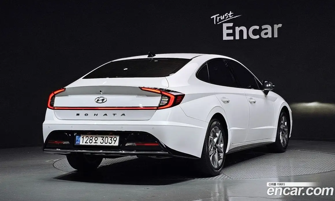 Hyundai Sonata 2021 2.0 автомат (гидро), фото 2 Hyundai Sonata 2021 2.0 автомат (гидро), фото 2