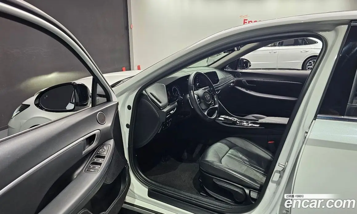 Hyundai Sonata 2021 2.0 автомат (гидро), фото 13 Hyundai Sonata 2021 2.0 автомат (гидро), фото 13