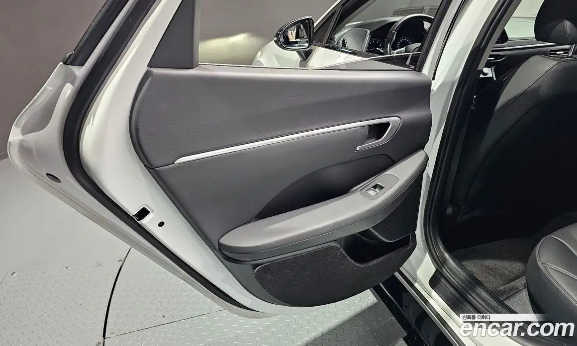 Hyundai Sonata 2021 2.0 автомат (гидро), фото 15 Hyundai Sonata 2021 2.0 автомат (гидро), фото 15