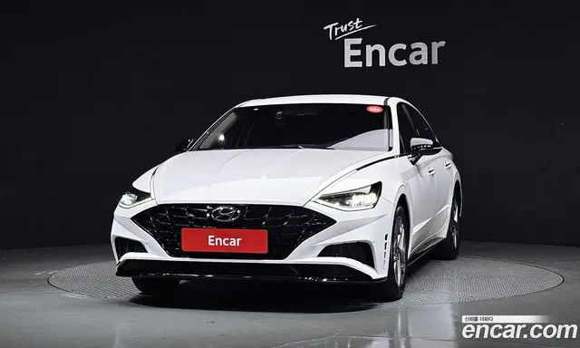 Hyundai Sonata 2021 2.0 автомат (гидро), миниатюра 3 Hyundai Sonata 2021 2.0 автомат (гидро), миниатюра 3