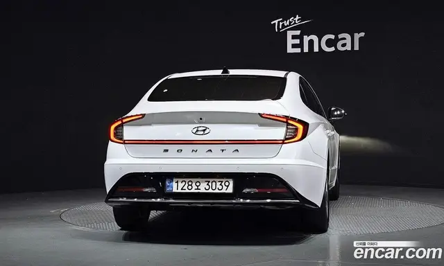 Hyundai Sonata 2021 2.0 автомат (гидро), миниатюра 4 Hyundai Sonata 2021 2.0 автомат (гидро), миниатюра 4