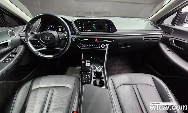 Hyundai Sonata 2021 2.0 автомат (гидро), миниатюра 10 Hyundai Sonata 2021 2.0 автомат (гидро), миниатюра 10