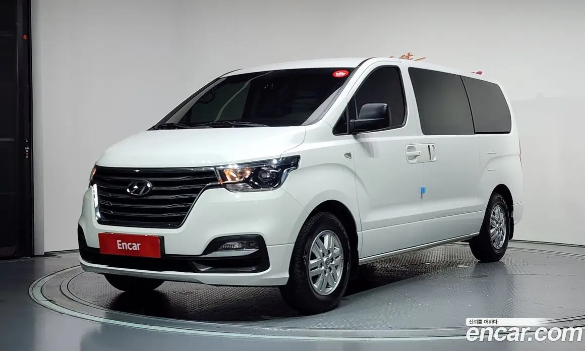 Hyundai Starex 2021 2.5 механика, фото 1 Hyundai Starex 2021 2.5 механика, фото 1