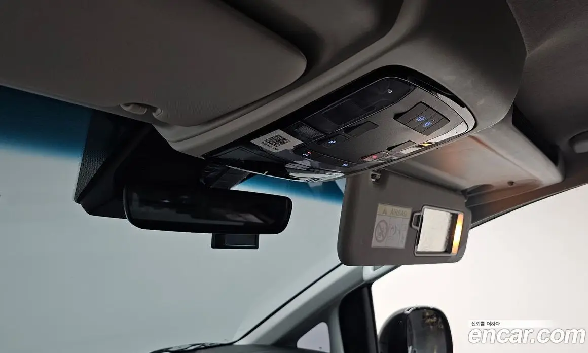 Hyundai Staria 2025 1.6 автомат (гидро), фото 28