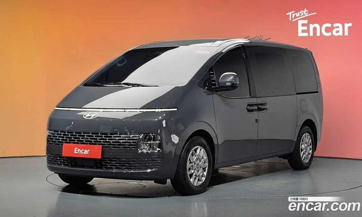 Hyundai Staria 2025 1.6 автомат (гидро), фото 32