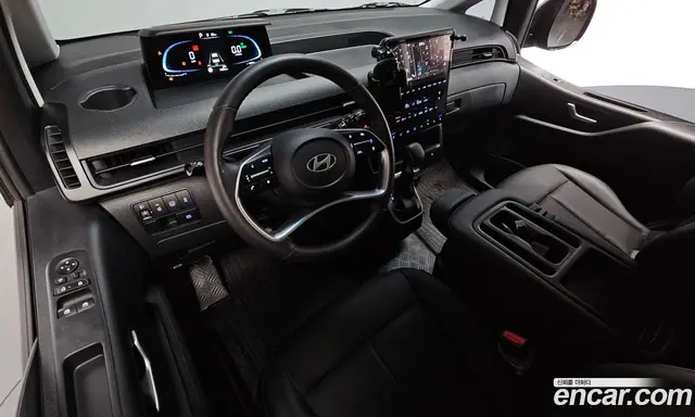 Hyundai Staria 2025 1.6 автомат (гидро), миниатюра 9