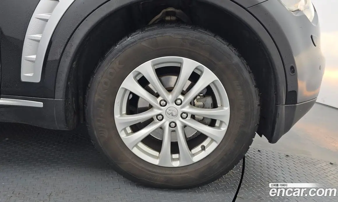Infiniti FX 2010 3.5 автомат (гидро), фото 28 Infiniti FX 2010 3.5 автомат (гидро), фото 28