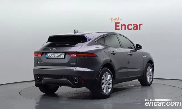 Jaguar E-Pace 2018 2.0 автомат (гидро), миниатюра 2